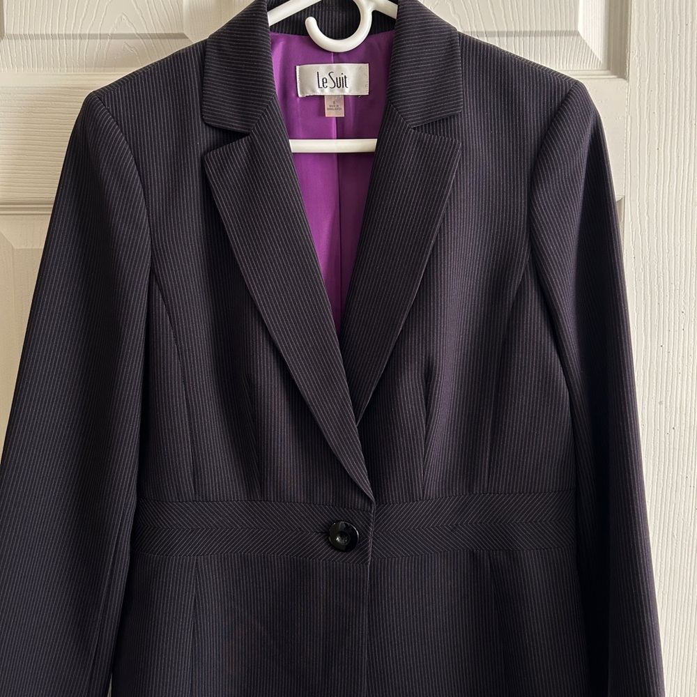 Le Suit Women's Charcoal Pinstripe Blazer
